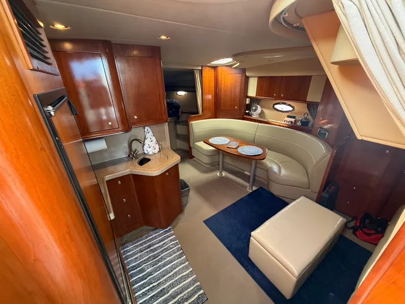 Slide: The Image of Cruisers 370 EXPRESS 2005 - 12