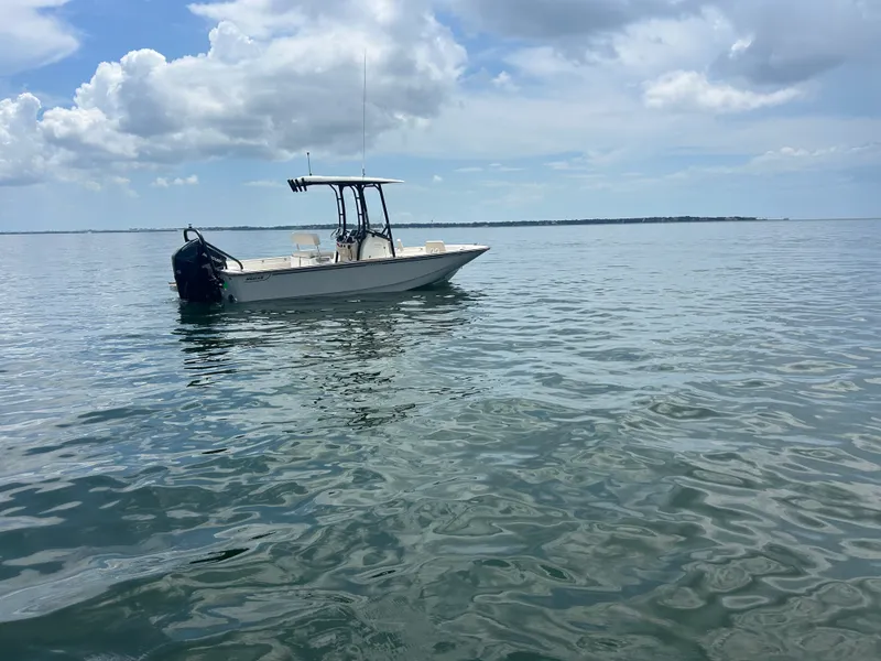 Slide: The Image of Boston Whaler 210 Montauk 2027 - 5