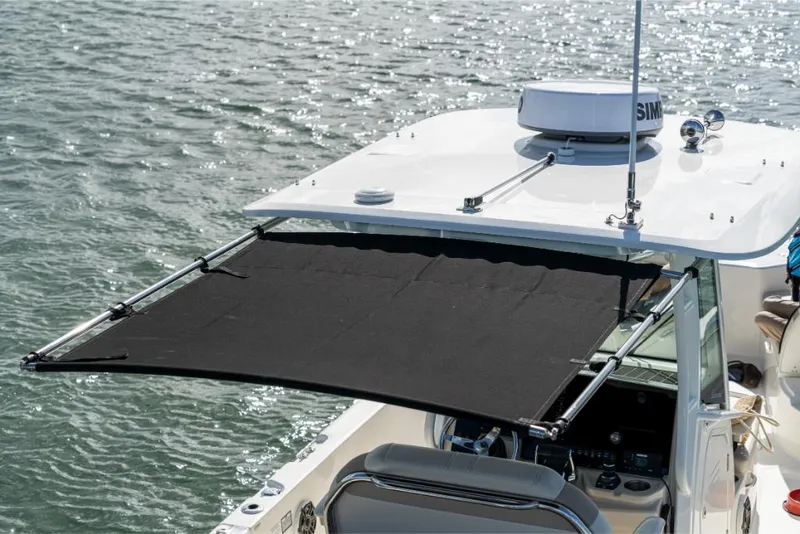 Slide: The Image of Boston Whaler 280 Dauntless 2027 - 13