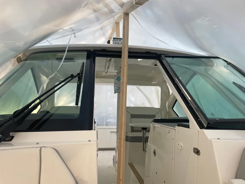 Slide: The Image of Looking astern - 27