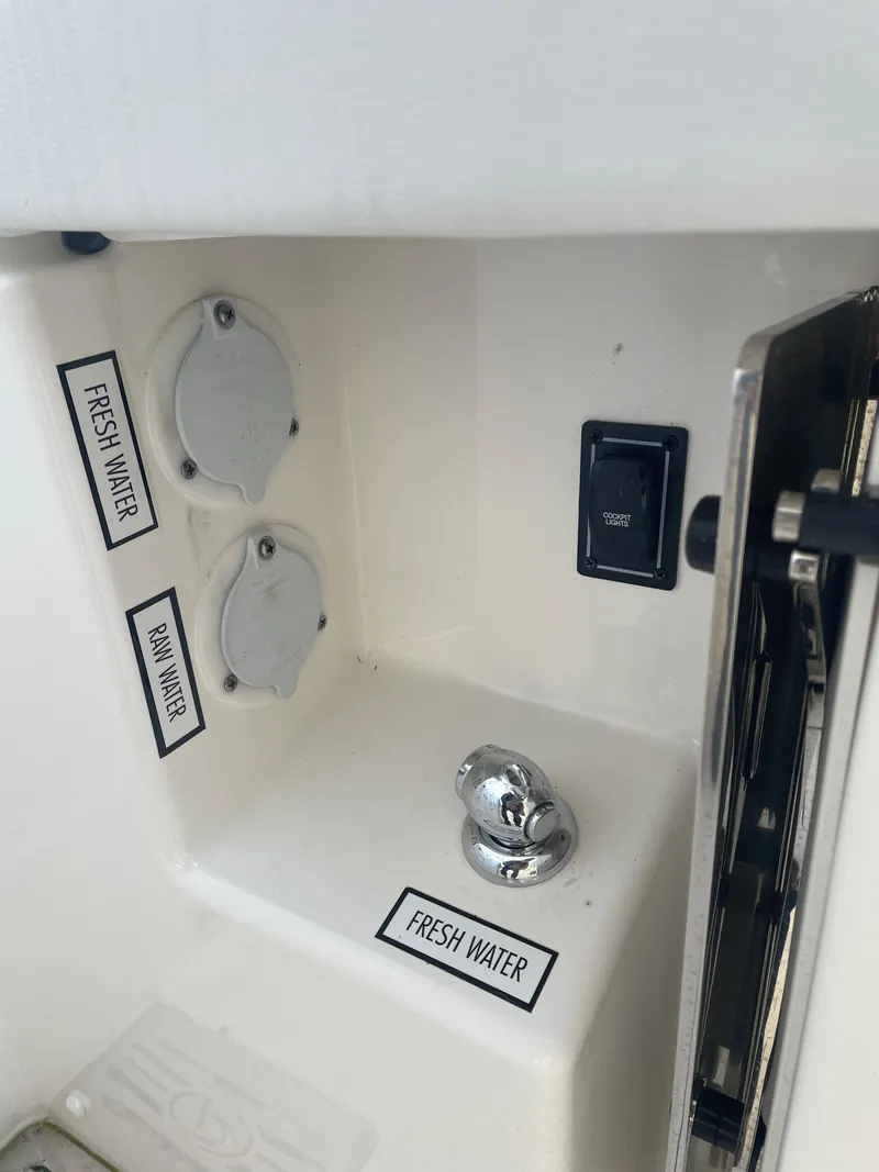 Slide: The Image of Salt and freshwater washdown with shower - 32