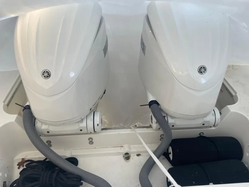 Slide: The Image of Twin Yamaha 300's with EPS - 33