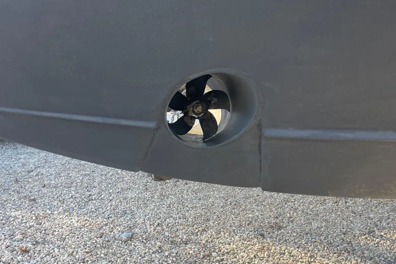 Slide: The Image of Bow Thruster - 41