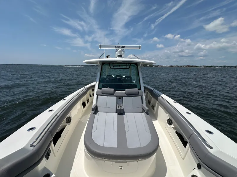 Slide: The Image of Boston Whaler 380 OUTRAGE 2024 - 41