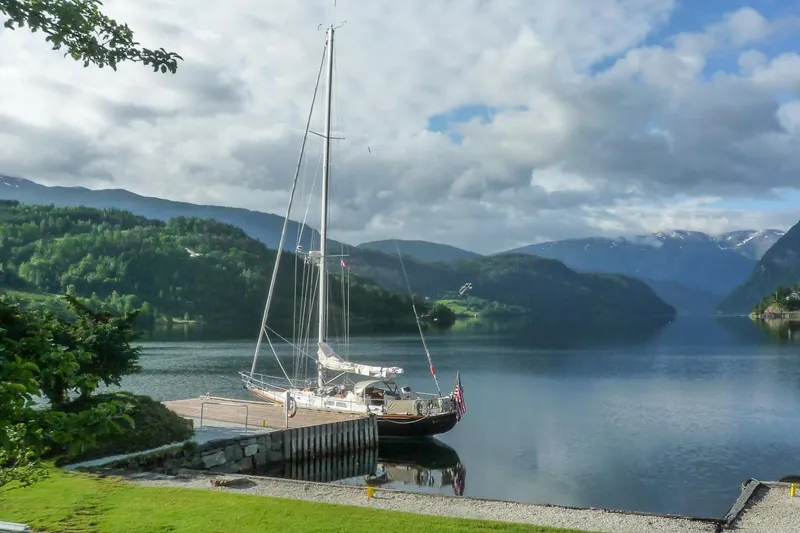 Slide: The Image of Hinckley Sou'wester 42 MKII sailboat, 1996, named "Golden Eye," in a storage facility. - 46