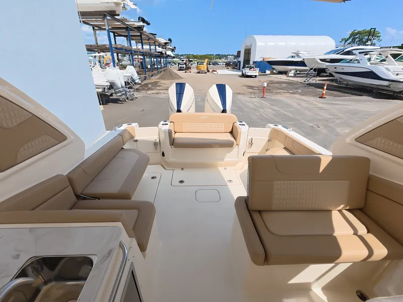 Slide: The Image of Scout 288 Dorado 2027 - 9
