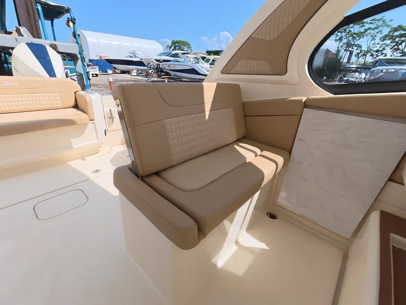 Slide: The Image of Scout 288 Dorado 2027 - 13