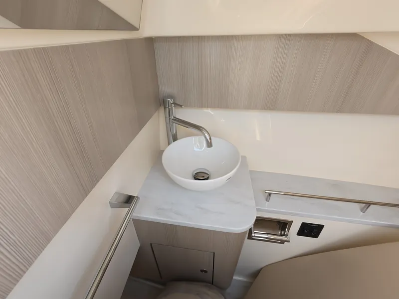 Slide: The Image of Scout 288 Dorado 2027 - 25