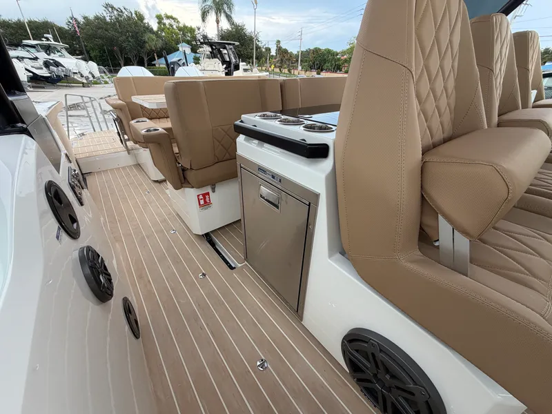 Slide: The Image of Saxdor 320 GTO 2027 - 37