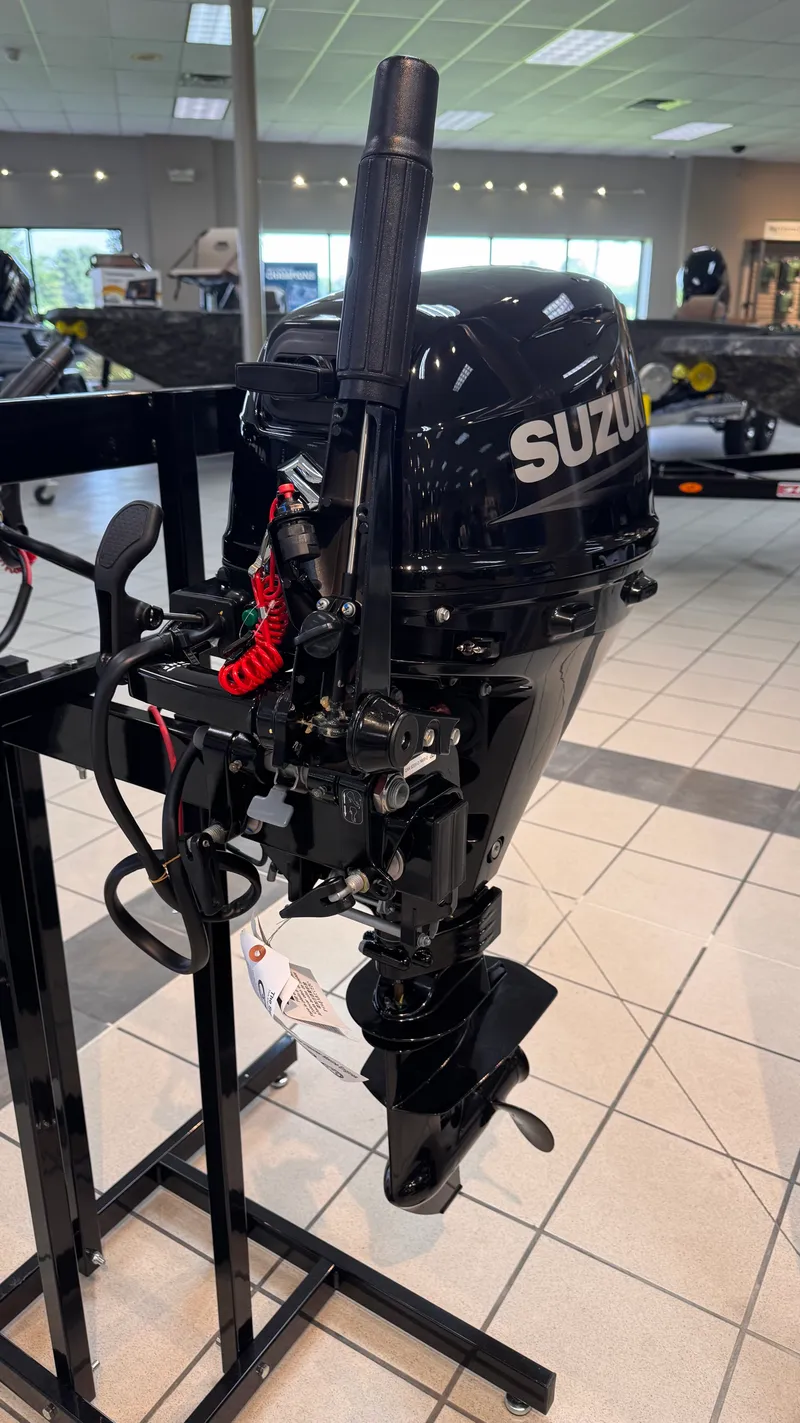 Slide: The Image of Suzuki Marine DF9.9BES5 - 2