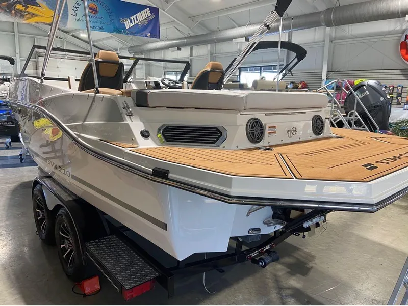 Slide: The Image of Starcraft SVX 210 2024 - 3