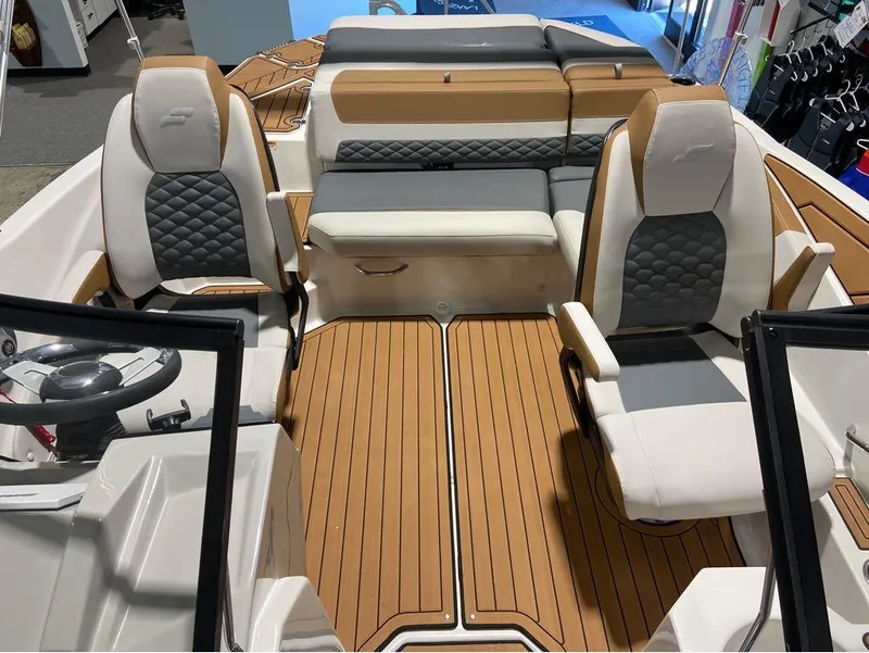 Slide: The Image of Starcraft SVX 210 2024 - 5