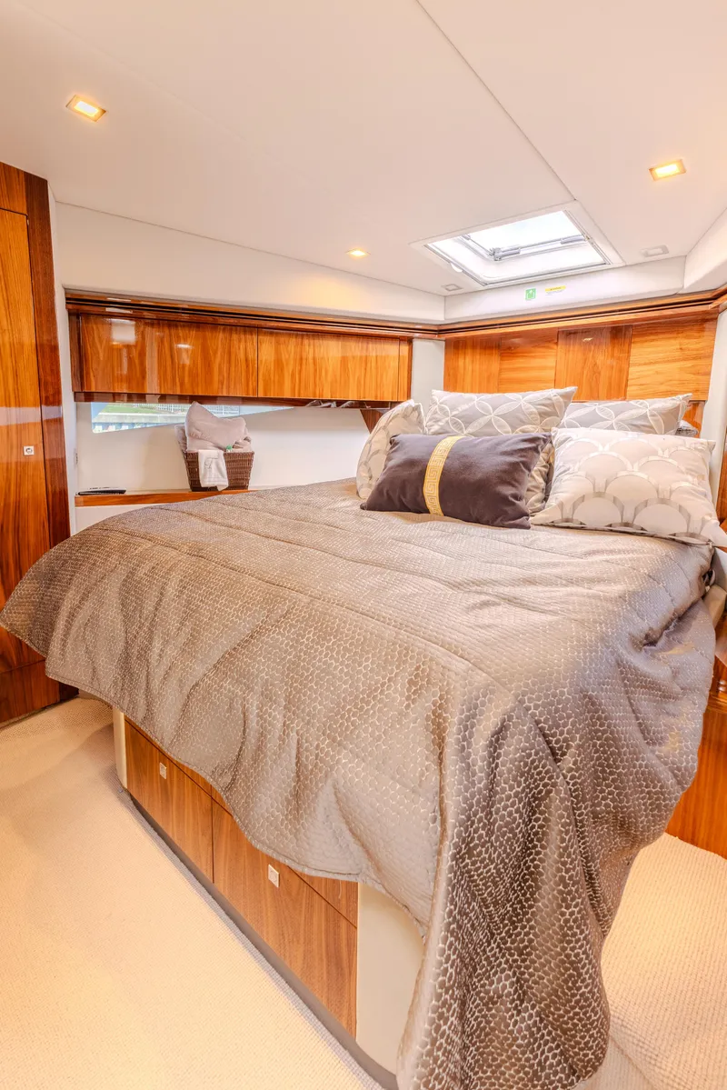 Slide: The Image of Riviera Sport Yacht 5400 Platinum Edition 2022 - 57