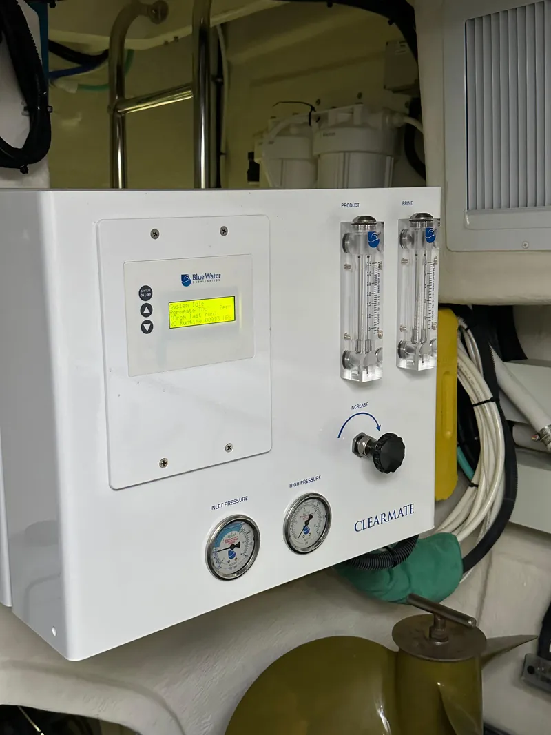 Slide: The Image of Riviera Sport Yacht 5400 Platinum Edition 2022 - 72