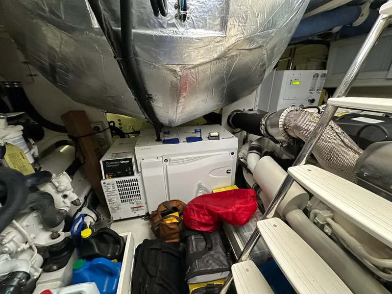 Slide: The Image of Riviera Sport Yacht 5400 Platinum Edition 2022 - 74