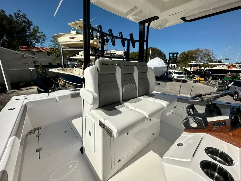 Slide: The Image of Caymas 30 CT 2024 - 3