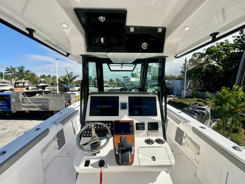 Slide: The Image of Caymas 30 CT 2024 - 4