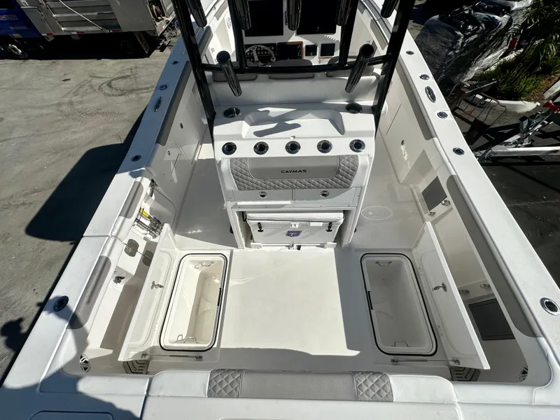 Slide: The Image of Caymas 30 CT 2024 - 8