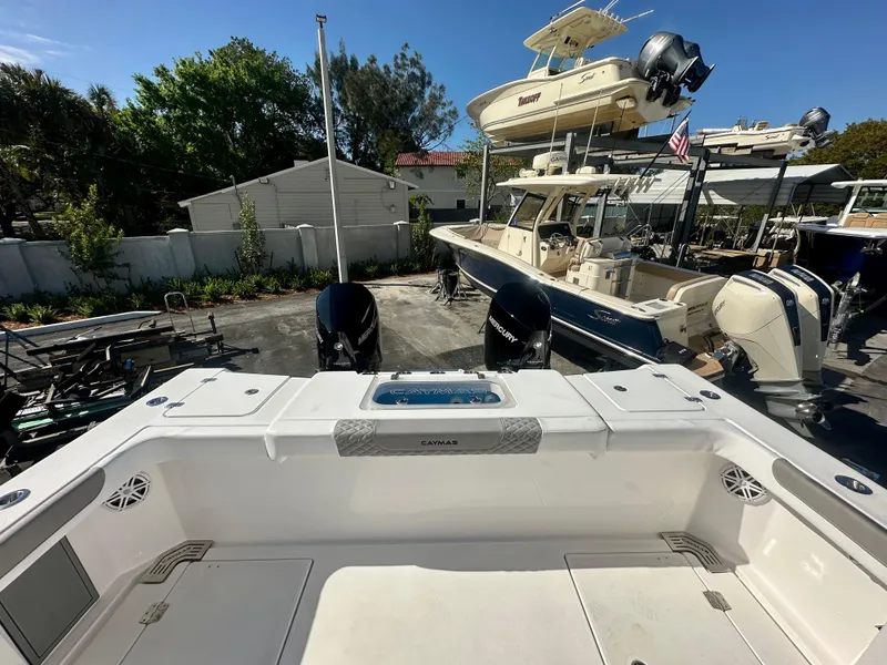 Slide: The Image of Caymas 30 CT 2024 - 9