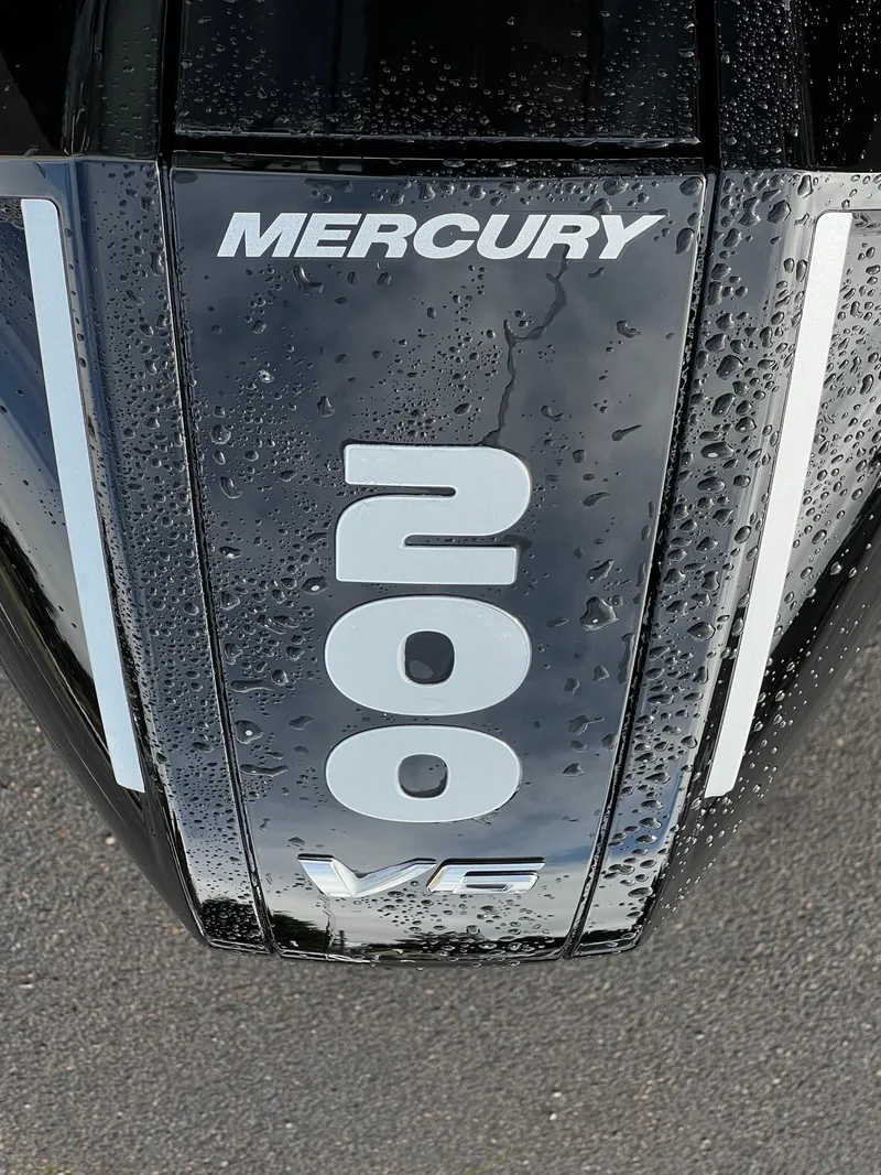 Slide: The Image of 2024 Thunder Jet 21 Chinook OS with Mercury 200 HP engine - 27