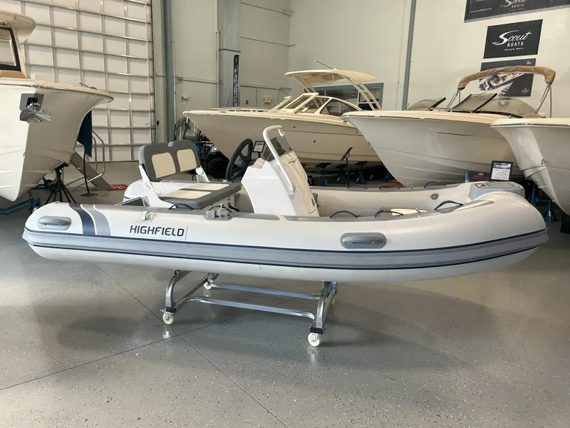 Slide: The Image of 2024 Highfield Classic 360 inflatable boat in showroom. - 1
