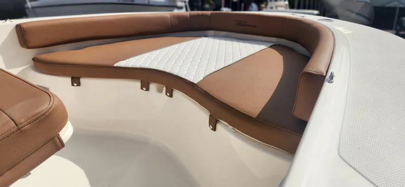 Slide: The Image of Bow Cushion - 16