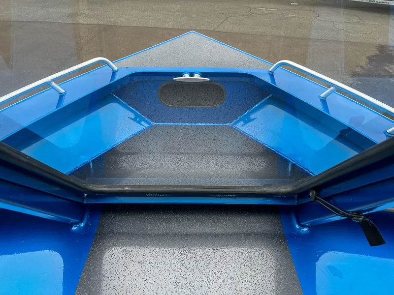 Slide: The Image of North River 23 SeaHawk 2026 - 7