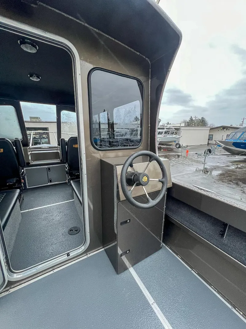 Slide: The Image of North River 25 Seahawk HT 2026 - 17