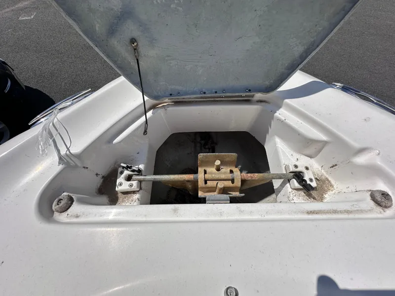 Slide: The Image of Open anchor compartment of a 2006 Yamaha Boats SX 230. - 30