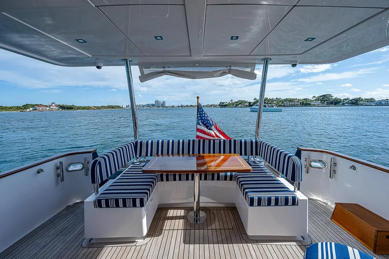 Slide: The Image of aft cockpit - 20