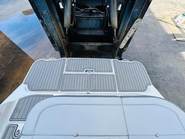 Slide: The Image of 2024 Sea Ray 270 SDX swim platform and seating area. - 10