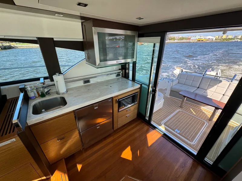 Slide: The Image of Tiara C44 Coupe 2016 - 125