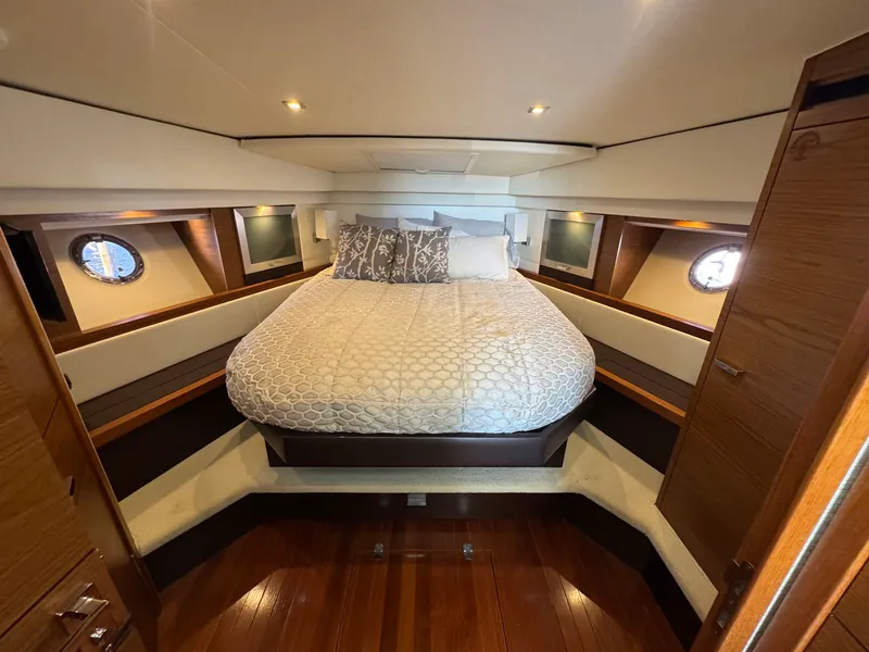 Slide: The Image of Tiara C44 Coupe 2016 - 130