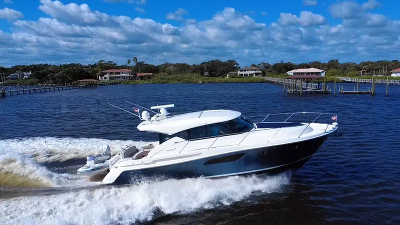 Slide: The Image of Tiara C44 Coupe 2016 - 135