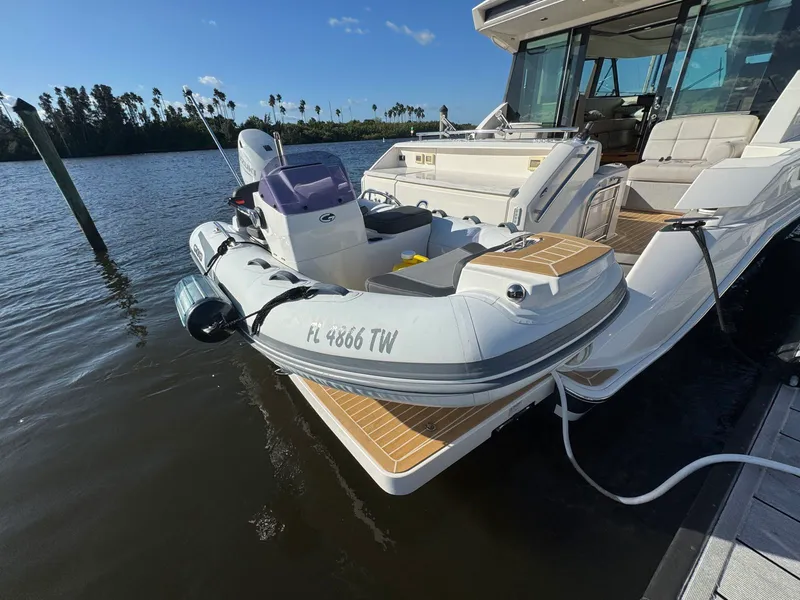 Slide: The Image of Tiara C44 Coupe 2016 - 21