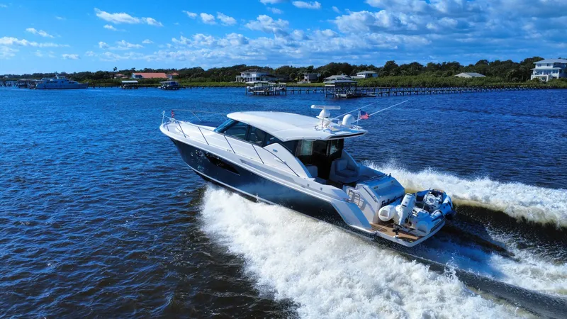 Slide: The Image of Tiara C44 Coupe 2016 - 52