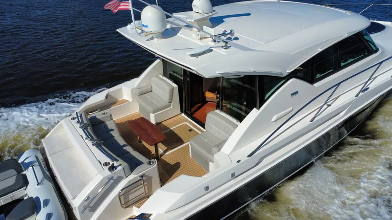 Slide: The Image of Tiara C44 Coupe 2016 - 57