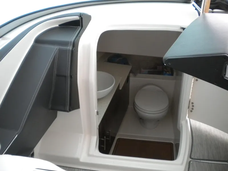 Slide: The Image of Head Compartment - 11