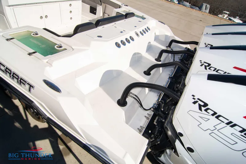 Slide: The Image of 2023 Hayaari Marine H44Z boat with powerful Racing 450 engines at Big Thunder Marine. - 11
