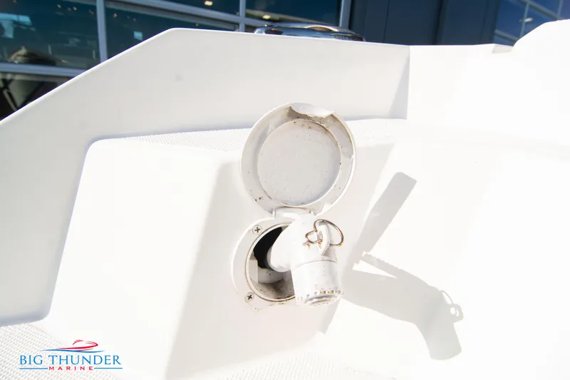 Slide: The Image of Fuel cap of a 2023 Hayaari Marine H44Z boat at Big Thunder Marine. - 14