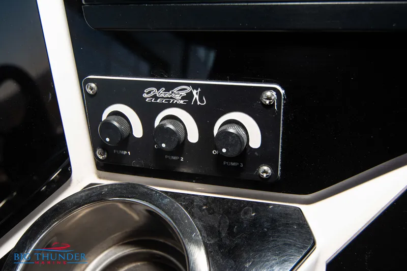 Slide: The Image of Hayaari Marine H44Z 2023 - 50