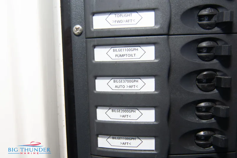 Slide: The Image of Hayaari Marine H44Z 2023 - 88