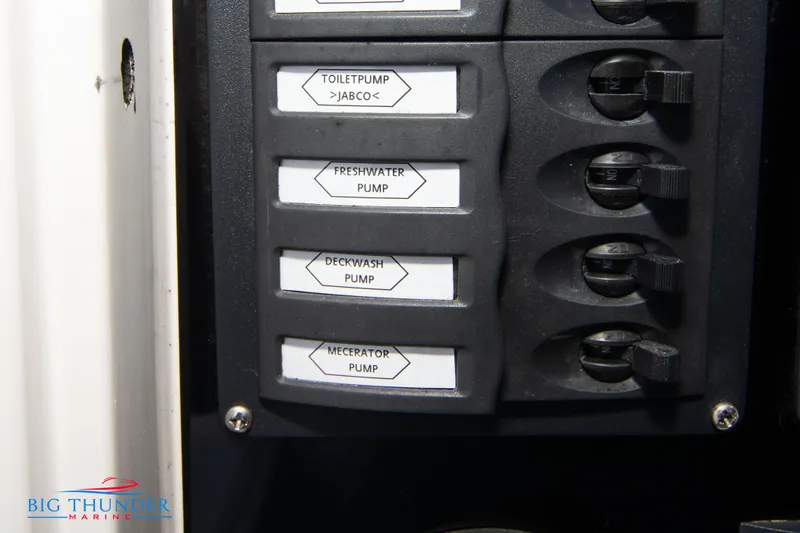 Slide: The Image of Hayaari Marine H44Z 2023 - 89