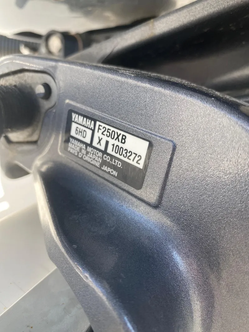 Slide: The Image of Close-up of Yamaha F250X8 outboard motor on 2017 Hurricane SunDeck 2200 DC OB. - 38