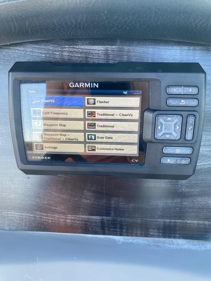 Slide: The Image of Garmin Striker CV fishfinder on 2017 Hurricane SunDeck 2200 DC OB boat. - 8