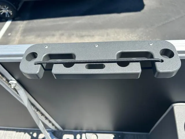 Slide: The Image of Bennington S Fishing 20 SF Pontoon 2024 - 15