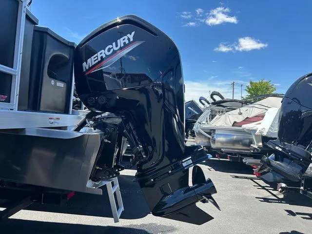 Slide: The Image of Bennington S Fishing 20 SF Pontoon 2024 - 8