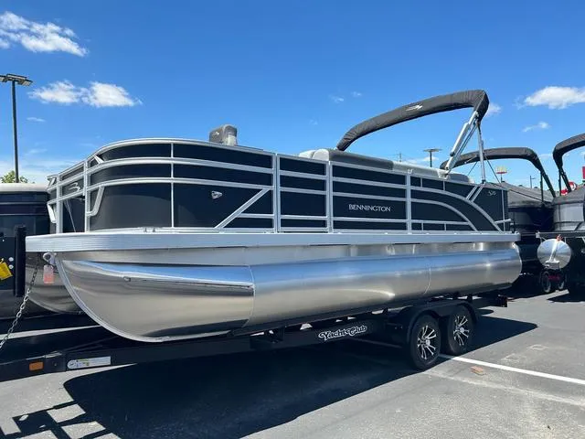 The Image of Bennington S Fishing 20 SF Pontoon 2024 - 1