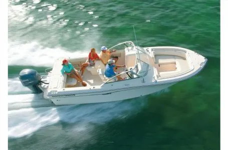 Slide: The Image of Grady-White Freedom 225 2016 - 3