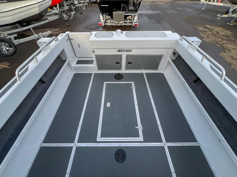 Slide: The Image of North River 23 SeaHawk 2026 - 14